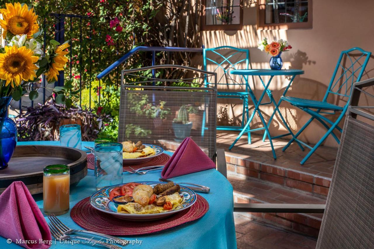 Alojamento de Acomodação e Pequeno-almoço Adobe Rose